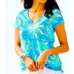 Lilly Pulitzer Etta V-Neck Tee
